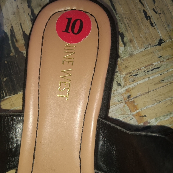 Nine West sandals - Picture 4 of 5